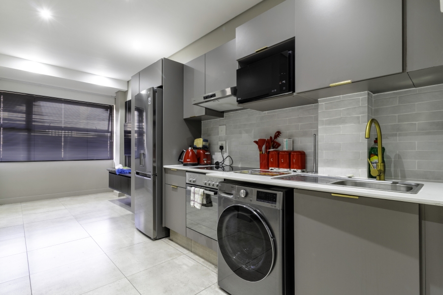 1 Bedroom Property for Sale in Sandton Central Gauteng