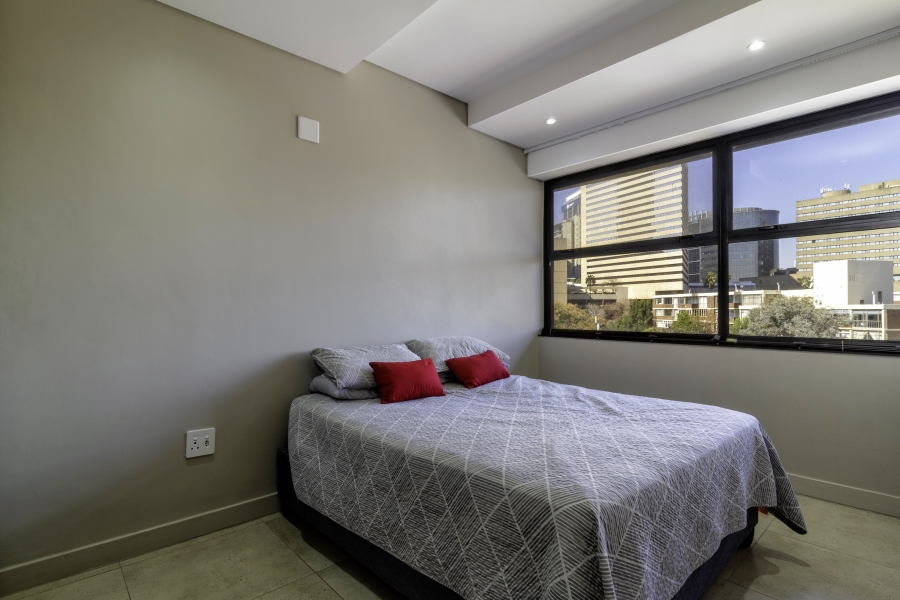 1 Bedroom Property for Sale in Sandton Central Gauteng