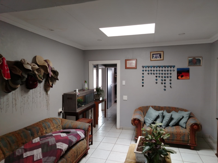 3 Bedroom Property for Sale in Zuurfontein Gauteng