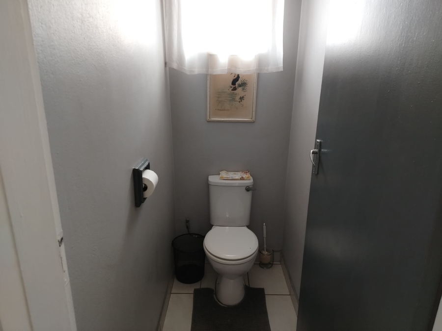 3 Bedroom Property for Sale in Zuurfontein Gauteng