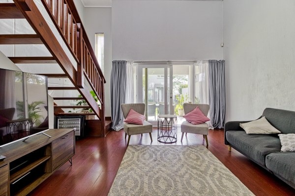 2 Bedroom Property for Sale in Broadacres Gauteng