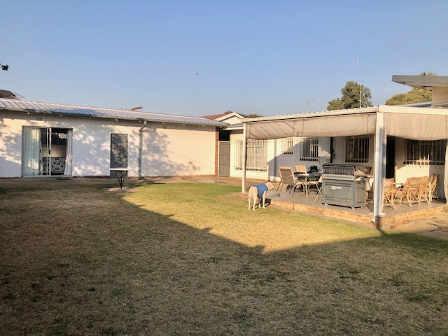 4 Bedroom Property for Sale in Florentia Gauteng