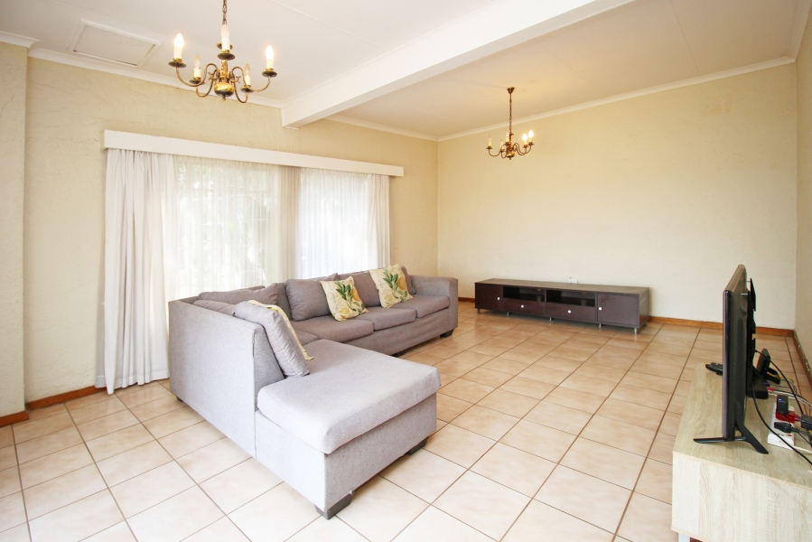 5 Bedroom Property for Sale in Bramley Gauteng