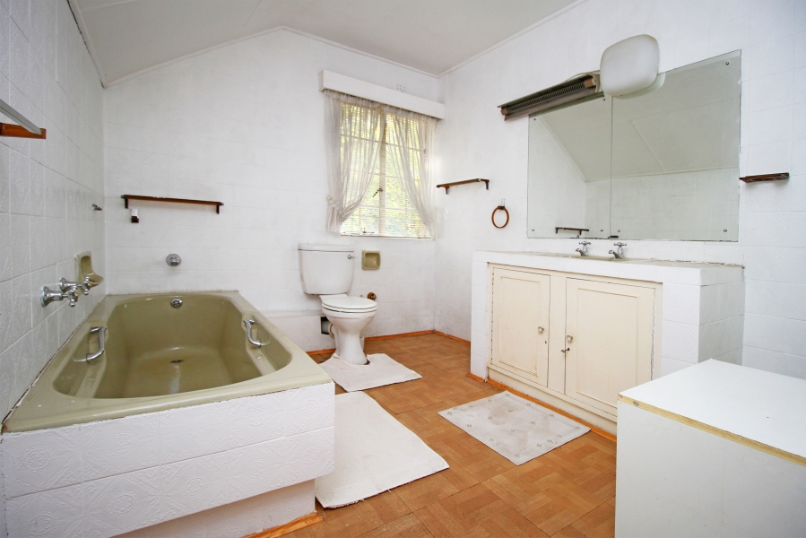 5 Bedroom Property for Sale in Bramley Gauteng