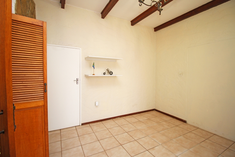 5 Bedroom Property for Sale in Bramley Gauteng