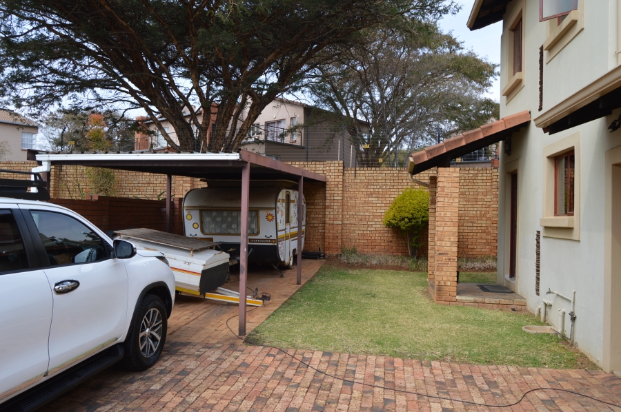 To Let 2 Bedroom Property for Rent in Willowbrook Gauteng