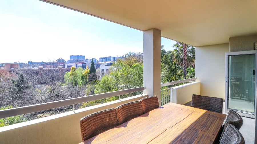 3 Bedroom Property for Sale in Sandhurst Gauteng