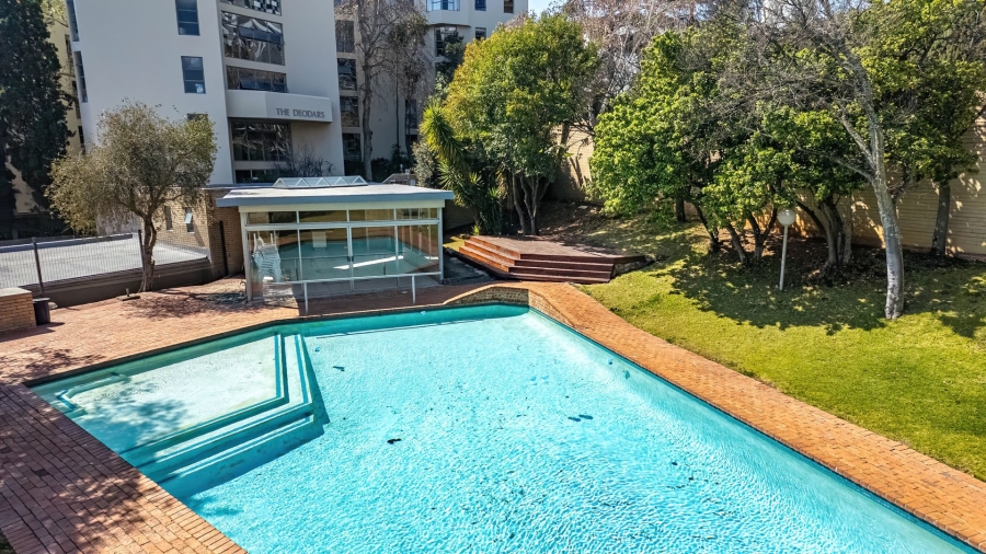 3 Bedroom Property for Sale in Sandhurst Gauteng