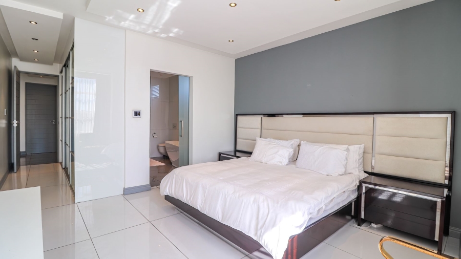 3 Bedroom Property for Sale in Sandhurst Gauteng