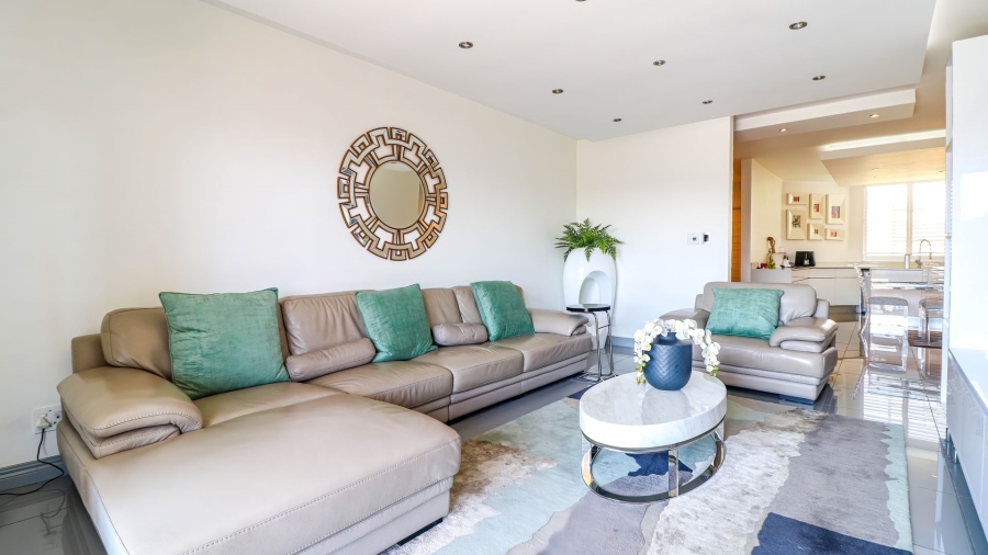 3 Bedroom Property for Sale in Sandhurst Gauteng