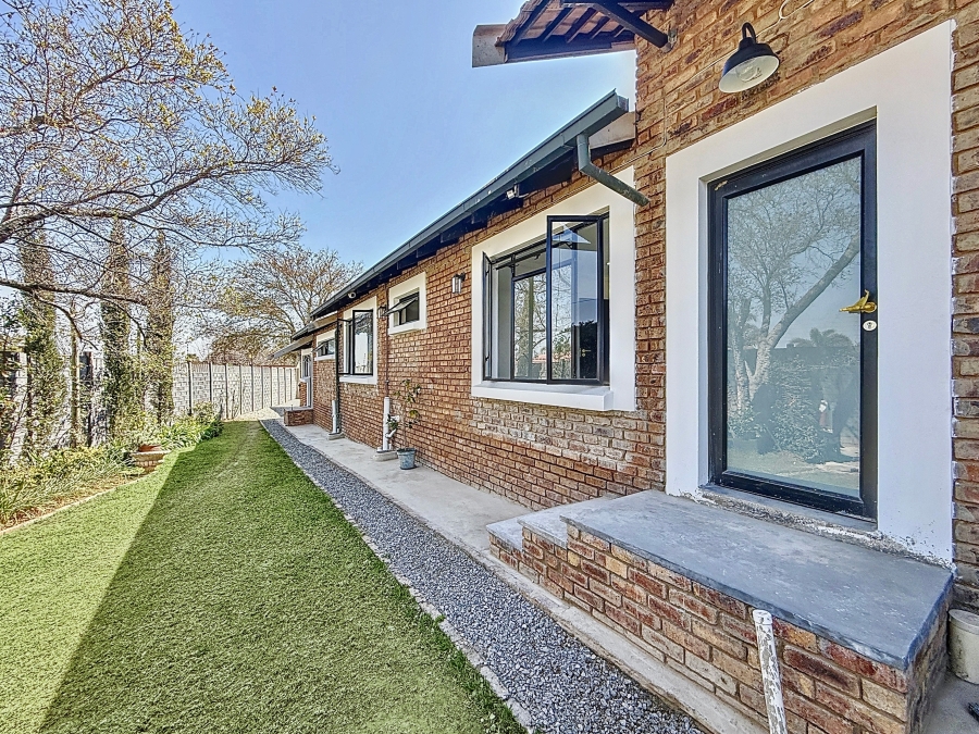 To Let 4 Bedroom Property for Rent in The Reeds Gauteng