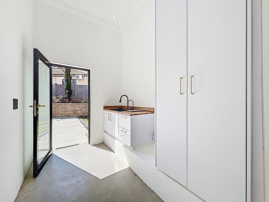 To Let 4 Bedroom Property for Rent in The Reeds Gauteng