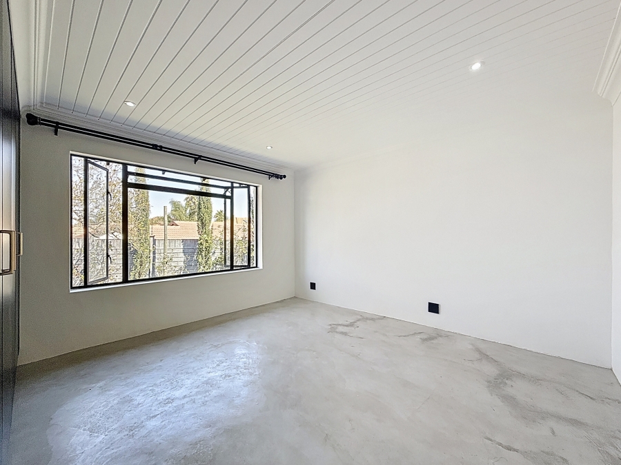 To Let 4 Bedroom Property for Rent in The Reeds Gauteng