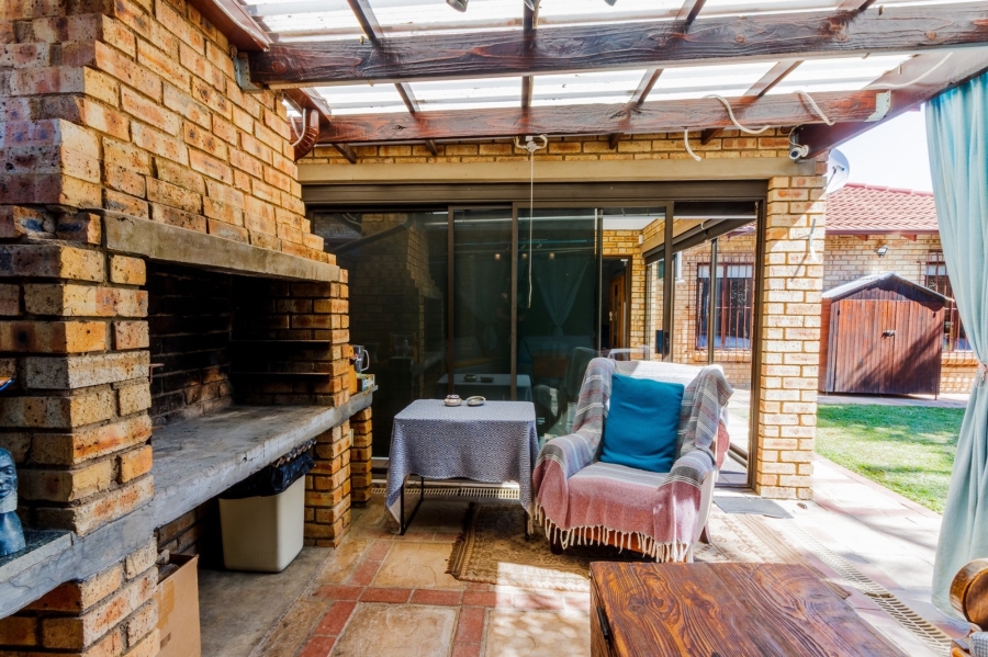 3 Bedroom Property for Sale in Witkoppen Gauteng