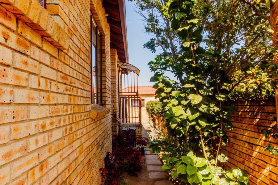 3 Bedroom Property for Sale in Witkoppen Gauteng