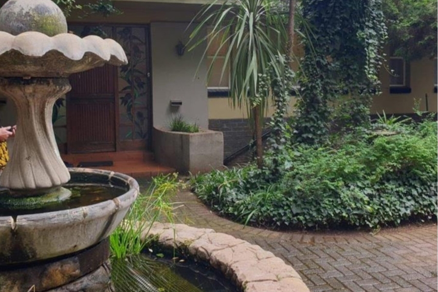 5 Bedroom Property for Sale in Meyerton Central Gauteng
