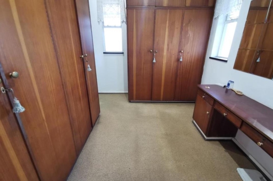 5 Bedroom Property for Sale in Meyerton Central Gauteng