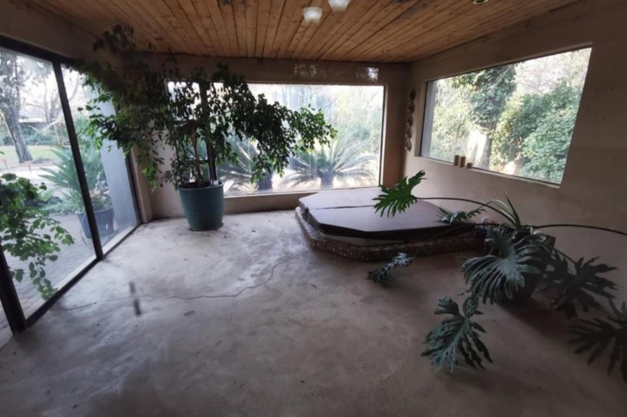 5 Bedroom Property for Sale in Meyerton Central Gauteng