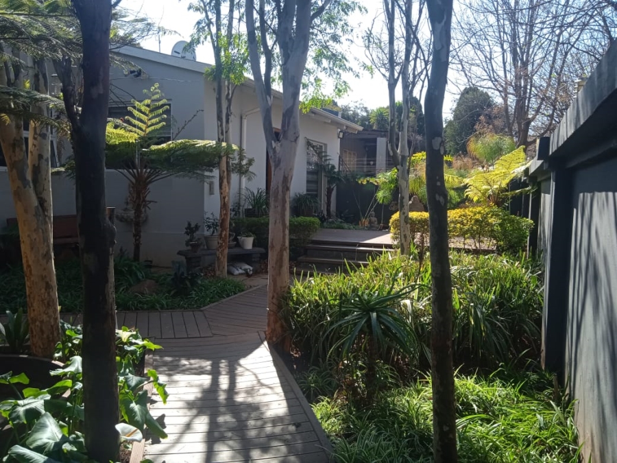 4 Bedroom Property for Sale in Primrose Hill Gauteng