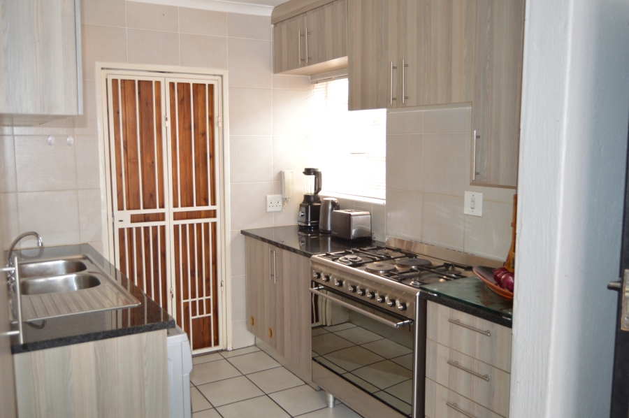 3 Bedroom Property for Sale in Noordheuwel Gauteng