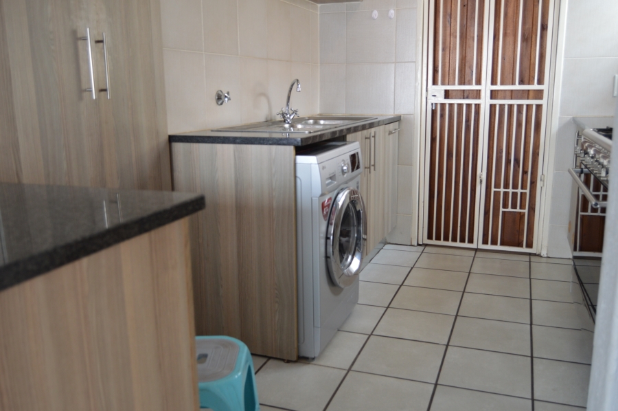3 Bedroom Property for Sale in Noordheuwel Gauteng