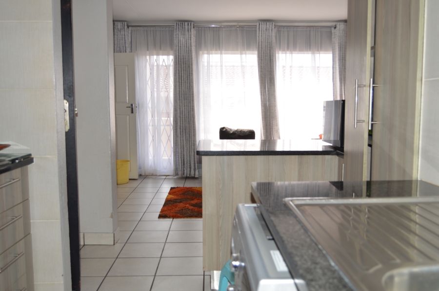 3 Bedroom Property for Sale in Noordheuwel Gauteng