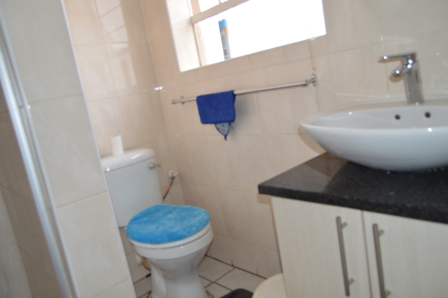 3 Bedroom Property for Sale in Noordheuwel Gauteng