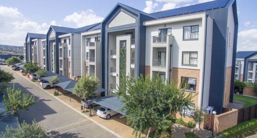 2 Bedroom Property for Sale in Aspen Hills Gauteng