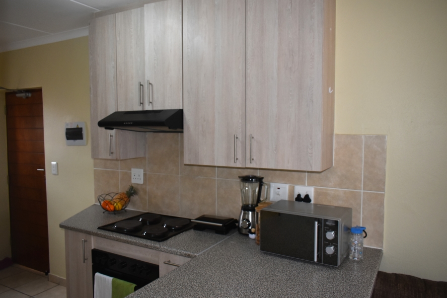 2 Bedroom Property for Sale in Chantelle Gauteng
