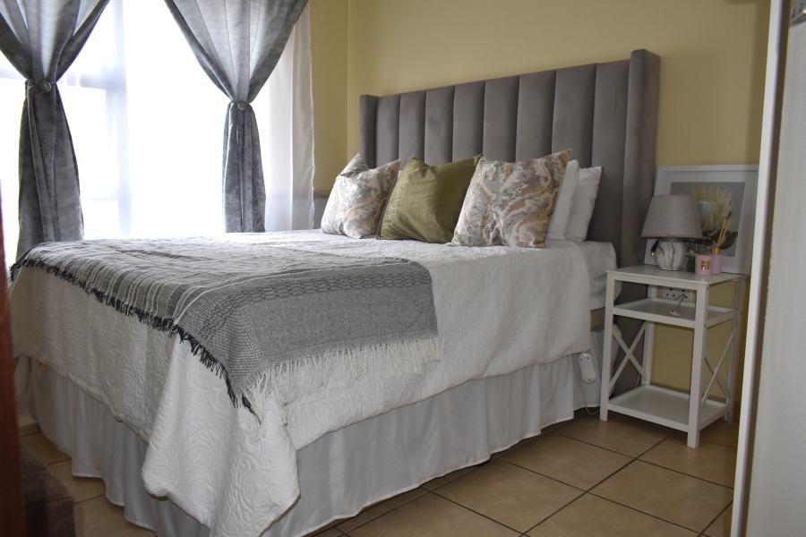 2 Bedroom Property for Sale in Chantelle Gauteng