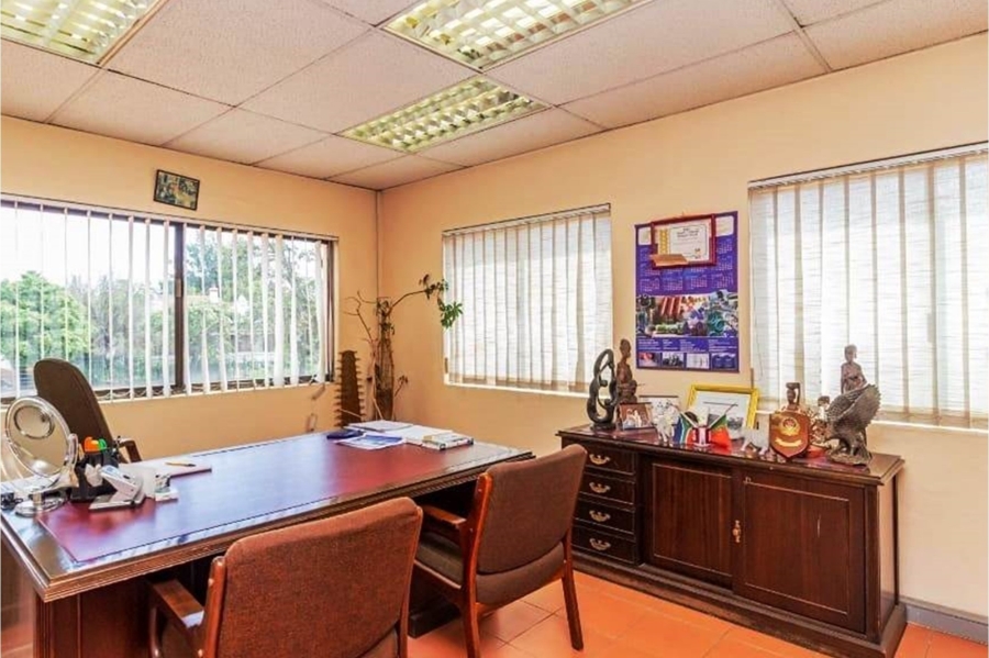 6 Bedroom Property for Sale in Kensington Gauteng