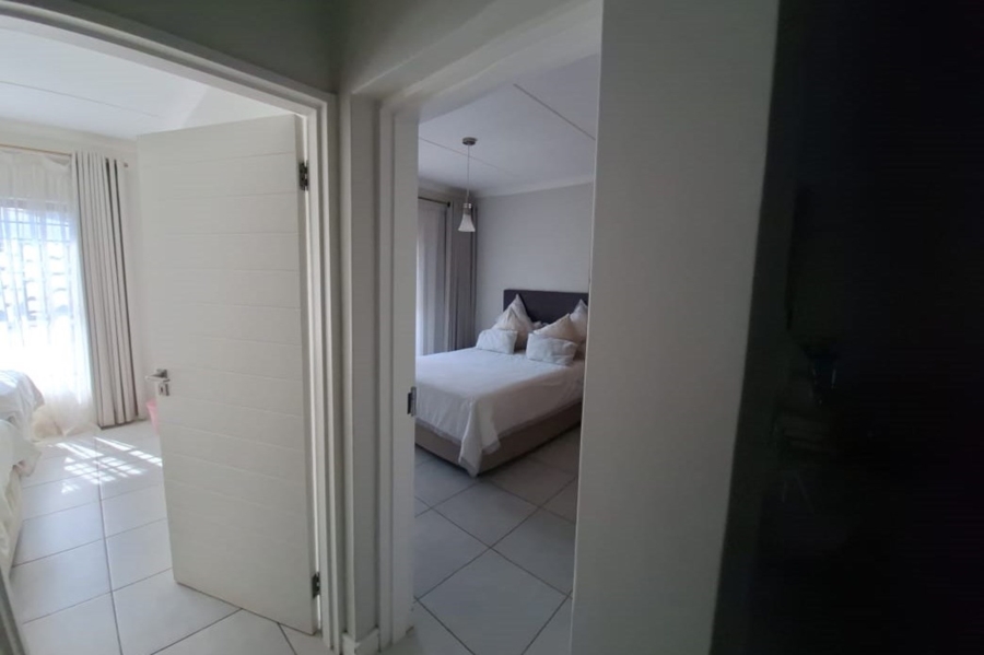 3 Bedroom Property for Sale in Zwartkoppies Gauteng