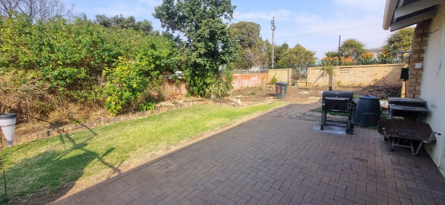 3 Bedroom Property for Sale in Kilner Park Gauteng