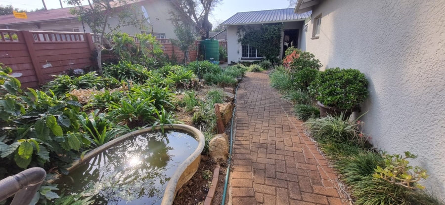3 Bedroom Property for Sale in Kilner Park Gauteng