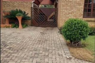 3 Bedroom Property for Sale in New Market Park Gauteng