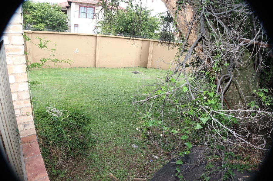 2 Bedroom Property for Sale in Paulshof Gauteng