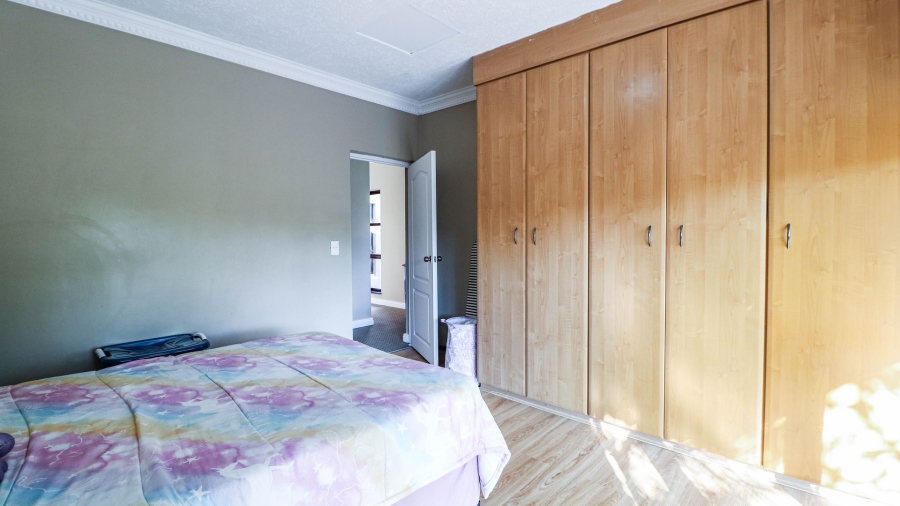 3 Bedroom Property for Sale in Morningside Manor Gauteng