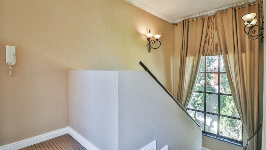 3 Bedroom Property for Sale in Morningside Manor Gauteng