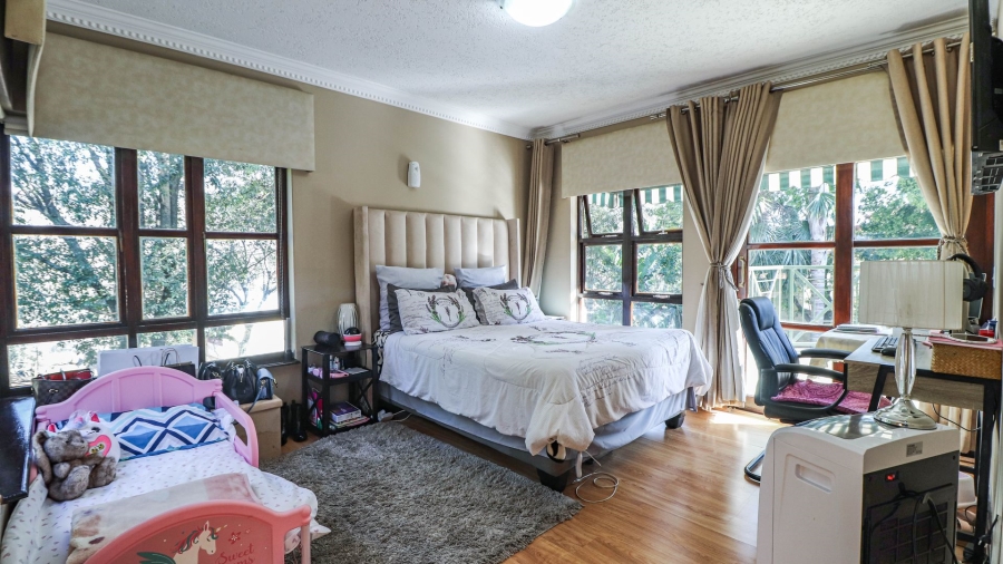 3 Bedroom Property for Sale in Morningside Manor Gauteng