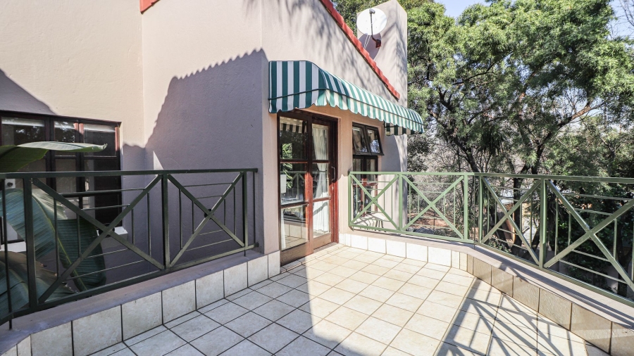 3 Bedroom Property for Sale in Morningside Manor Gauteng