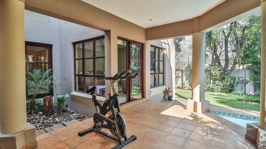 3 Bedroom Property for Sale in Morningside Manor Gauteng