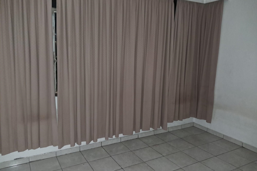 4 Bedroom Property for Sale in Sunnyside Gauteng