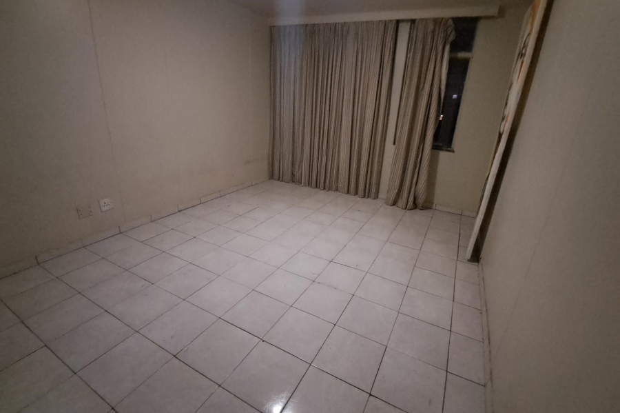 4 Bedroom Property for Sale in Sunnyside Gauteng