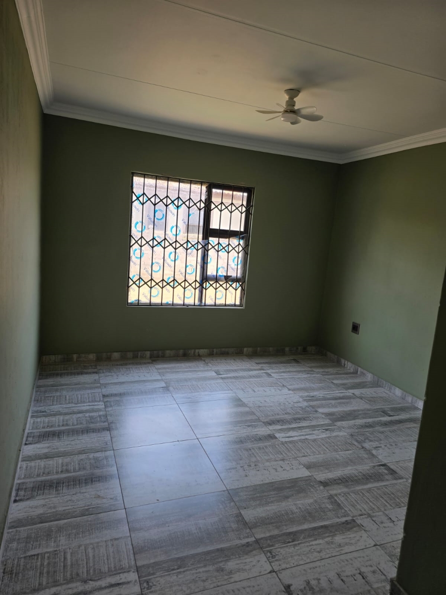 3 Bedroom Property for Sale in Vanderbijlpark CE 4 Gauteng
