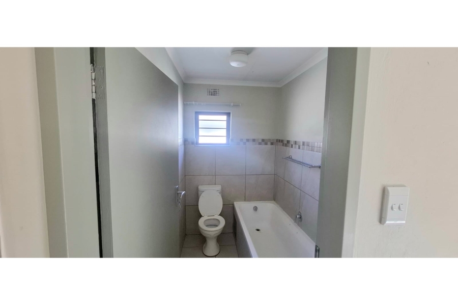 To Let 3 Bedroom Property for Rent in Leopard