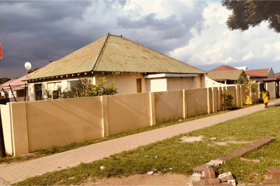 3 Bedroom Property for Sale in Kenilworth Gauteng