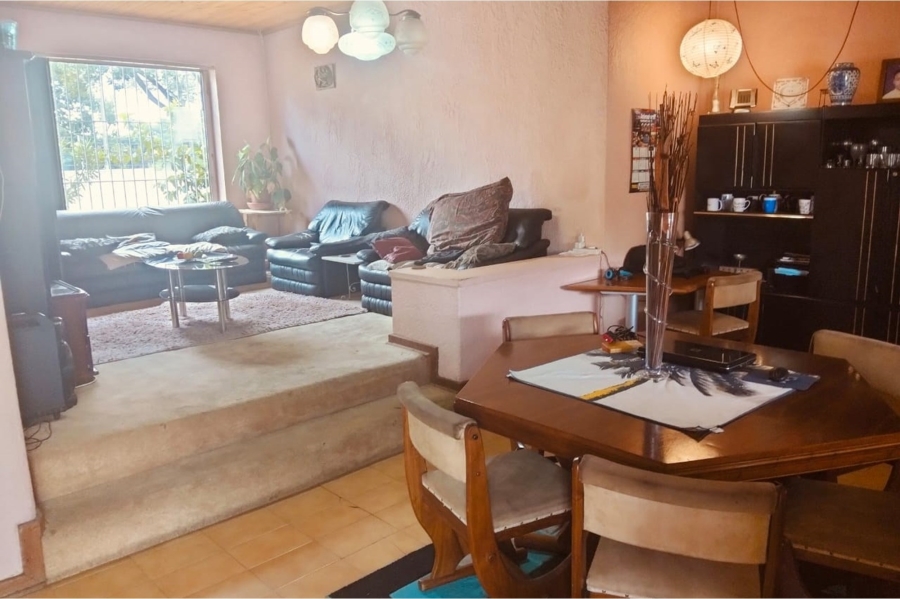 3 Bedroom Property for Sale in Kenilworth Gauteng