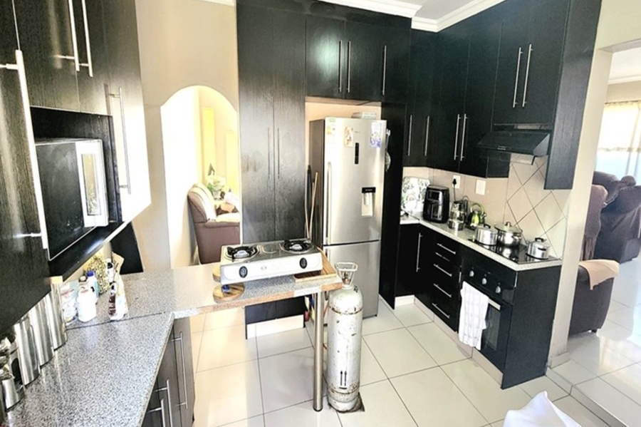 3 Bedroom Property for Sale in Raceview Gauteng