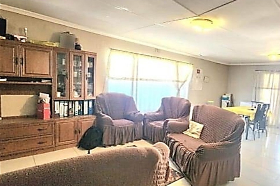 3 Bedroom Property for Sale in Raceview Gauteng