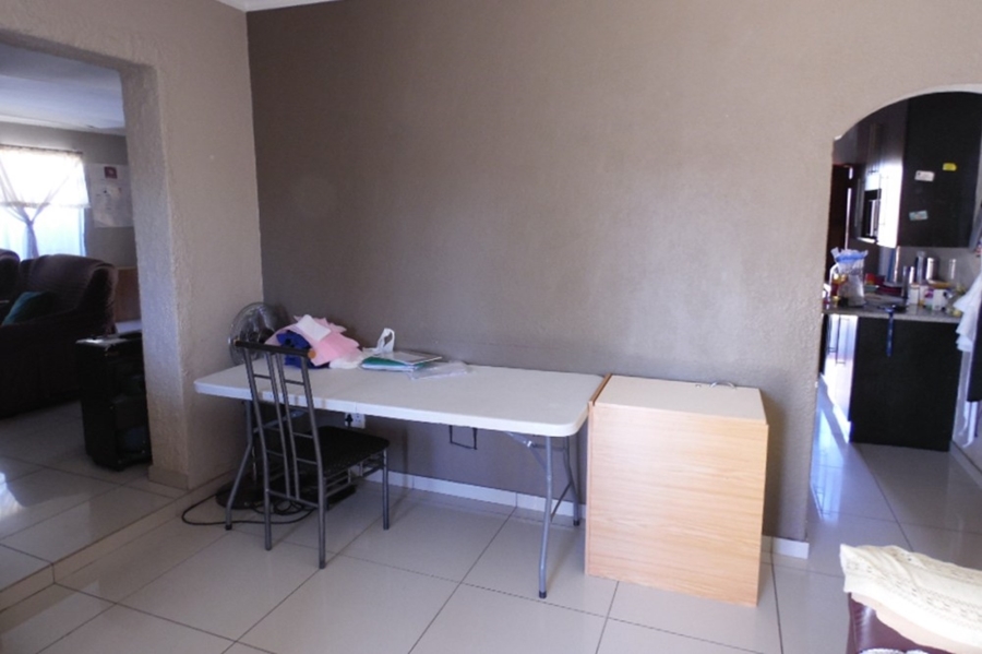 3 Bedroom Property for Sale in Raceview Gauteng